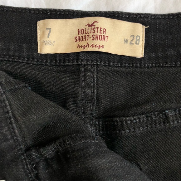 Hollister Black Denim Jean Shorts - Picture 4 of 5